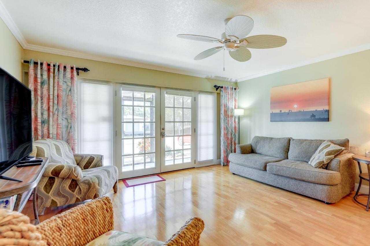 Welcoming Sarasota Vacation Rental With Pool! Exterior photo